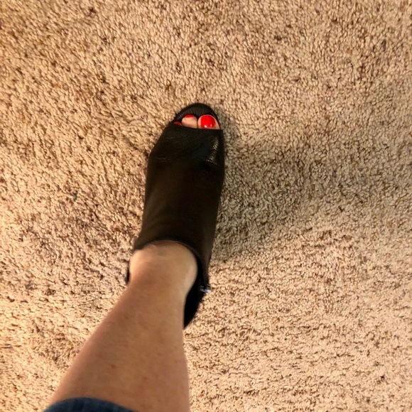 Cute Booties - Picture 4 of 9